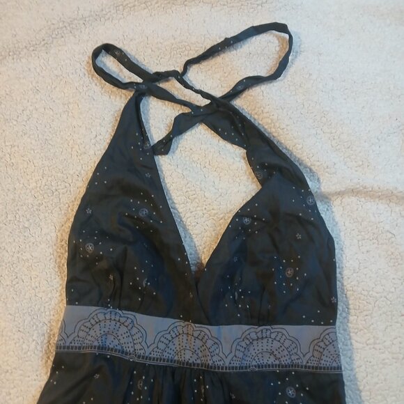 Banana Republic Factory Women's Black and Gray Halter Top SZ S GUC - Picture 3 of 9